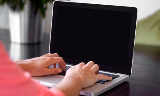 sprzęt komputerowy dla szkół