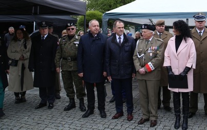 Zdjęcie do Uroczyste ślubowanie młodzieży szk&oacute;ł Zakładu Doskonalenia Zawodowego w Ostrowcu Świętokrzysim