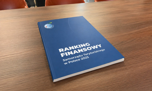 Zdjęcie do Ostrowiec Świętokrzyski wysoko w "Rankingu Finansowym Samorządu Terytorialnego w Polsce za 2025"