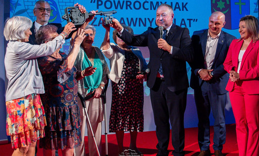 Zdjęcie do XII Ostrowieckie Senioralia połączyły pokolenia